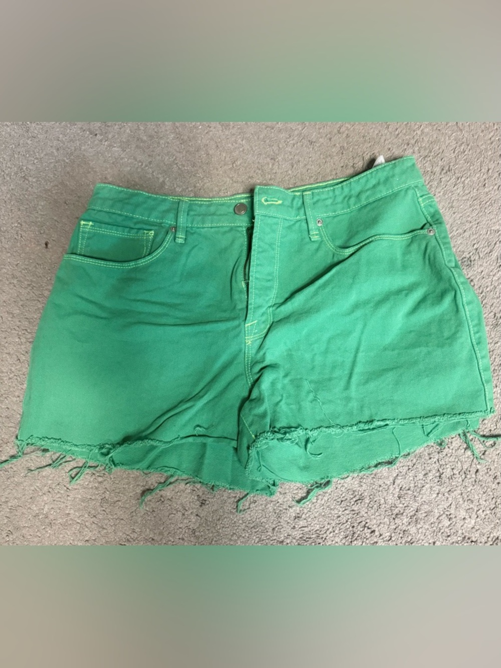 Good American Emerald Green Frayed Hem Denim Shorts
